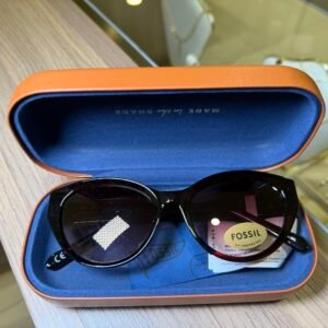Lentes de Sol Fossil – Cat Eye Elegance 🕶️